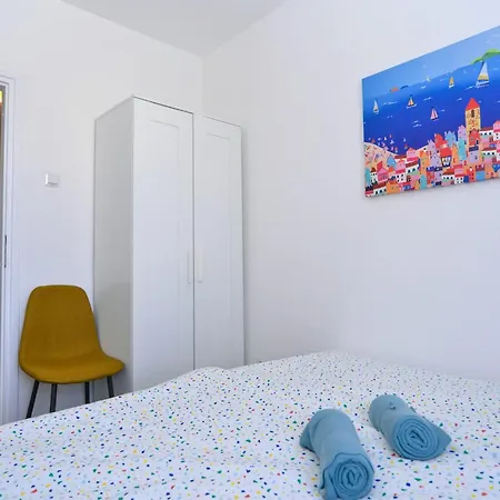 Appartement 2 Bedroom Nice In