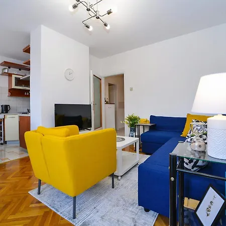 Appartement 2 Bedroom Nice In *